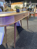 Aparador retrô 100% MDF pés palito